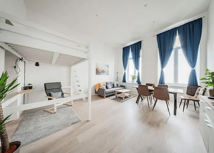 75 M² Near Nussdorferstrasse U6